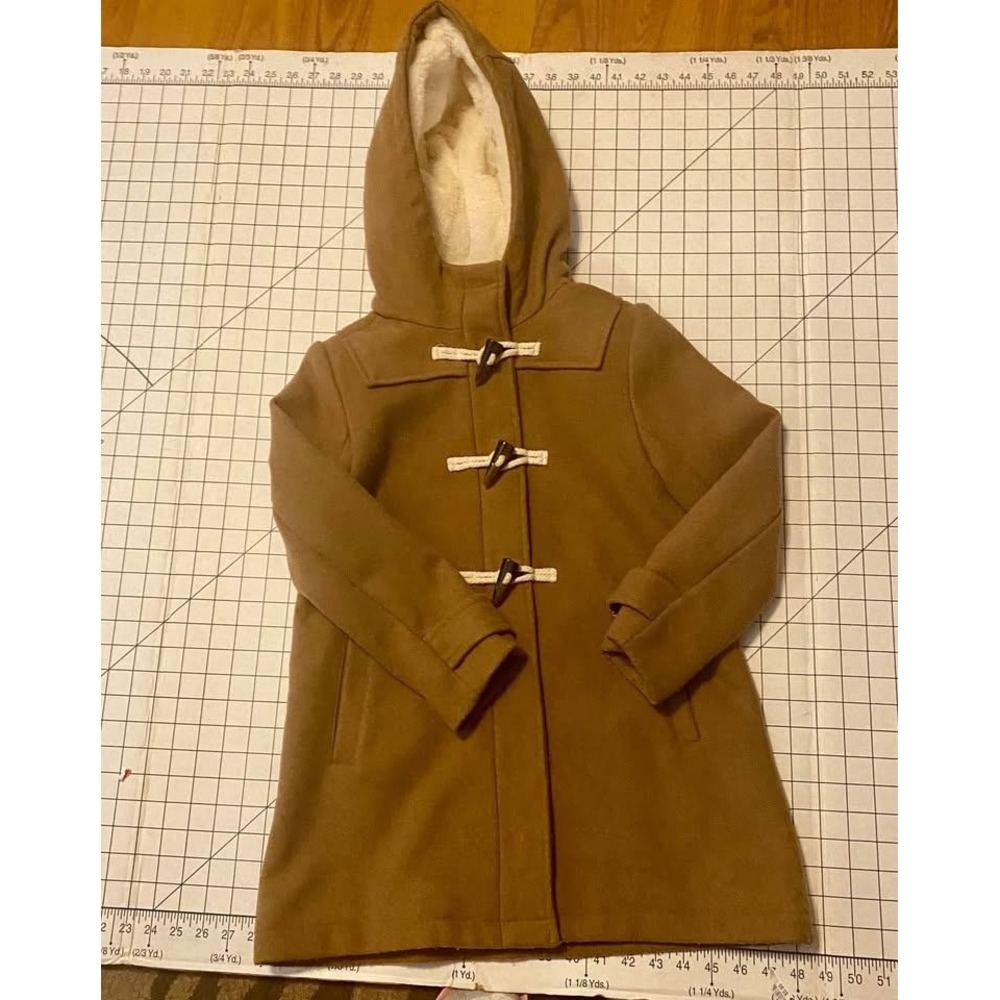 Girl's sz 7/8 Camel Brown Wool Blend Toggle Duffle Coat with Hood. Copper Key
